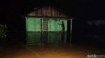 Potret Banjir yang Merendam Tapteng Tadi Malam