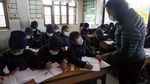 Virus Corona Singgah di Nepal, Sekolah Wajibkan Masker