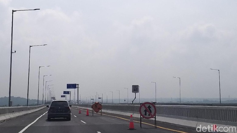 Tol Layang Japek Tol Layang Japek