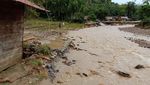 Evakuasi Korban Tewas Akibat Banjir di Tapteng