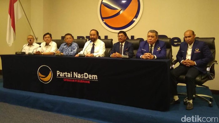 Konferensi pers Surya Paloh dan Sohibul Iman usai bertemu (Kadek Melda Luxiana/detikcom)