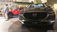 Tak hanya itu, mesin SKYACTIV terbaru diklaim membuat mobil lebih responsif di berbagai tingkat kecepatan dan dalam situasi mengemudi apapun.