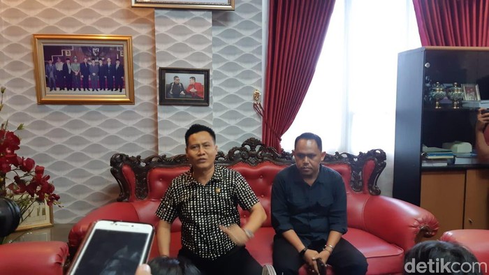 PDIP, partai pemenang, menegaskan tak akan memberikan dukungan ke Andi Harun, yang disebut-sebut sebagai calon kuat.