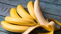 Wanita Ini Lulus Ujian Mengemudi Setelah Makan 3 Buah Pisang