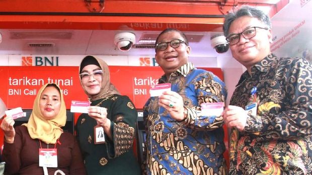 BNI Kembali Salurkan Bansos Hingga KUR Graduasi KPM di 2020