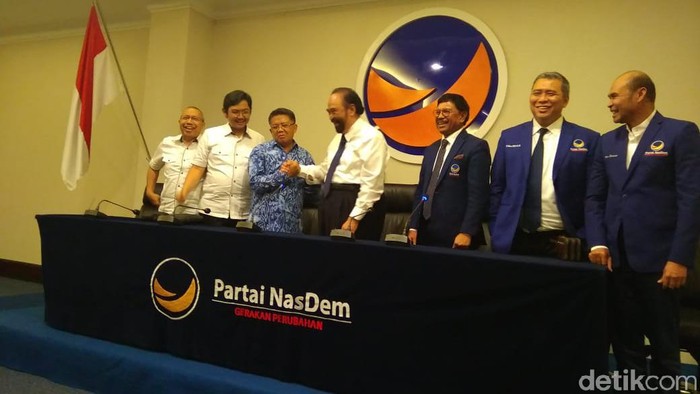 Konferensi pers Surya Paloh dan Sohibul Iman usai bertemu (Kadek Melda Luxiana/detikcom)