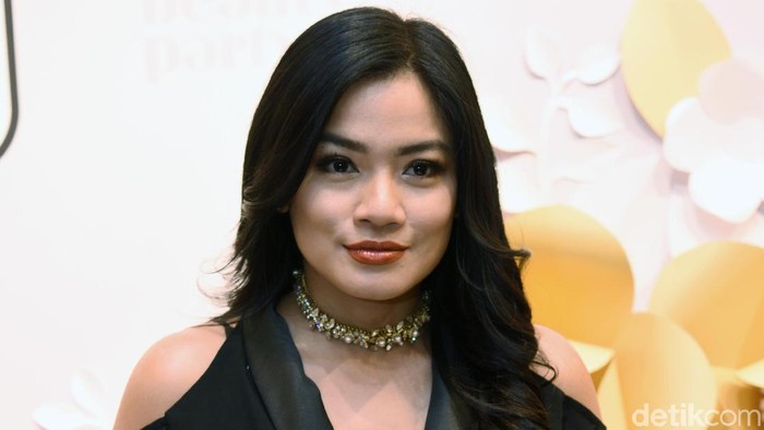 Titi Kamal saat ditemui di kawasan Grand Indonesia.