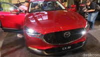 G-Vectoring Control Plus diklaim dapat menambahkan kendali yaw moment langsung melalui rem. Hal ini memungkinkan mobil untuk dapat mengatasi manuver penghindaran darurat dengan lebih baik dan menawarkan pengendalian yang meyakinkan di berbagai situasi, termasuk saat perubahan lajur dengan kecepatan tinggi dan berkendara di jalan yang licin.