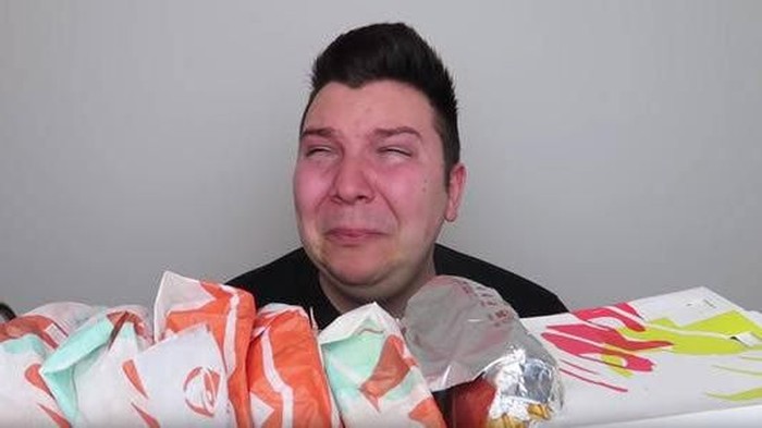 Skandal YouTuber mukbang