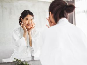 Jelang New Normal, Ini 4 Skincare Routine yang Buat Wajah Glowing