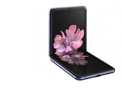 Penampakan Ponsel Layar Lipat Galaxy Z Flip dari Berbagai Sisi