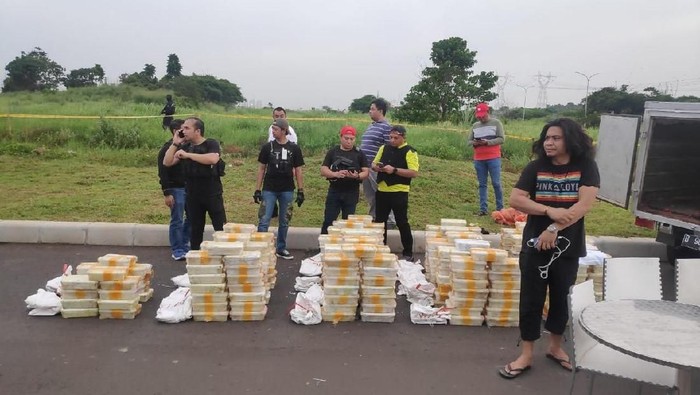 Polda Metro Jaya gagalkan peredaran 288 Kg sabu di Serpong