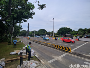 Demo Buruh Bubar, Jalan Medan Merdeka Barat Kembali Dibuka