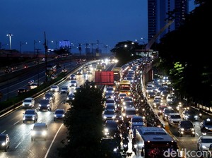 Tak Mungkin Turis Tak Komplain Terhadap Kemacetan Jakarta