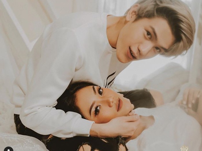 Marion Jola dan Julian Jacob.