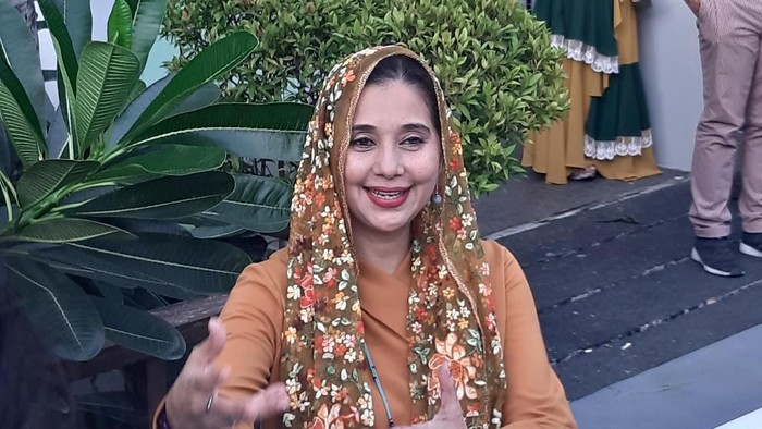 Ayu Azhari Ayu Azhari