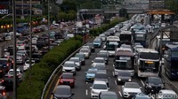 Pengamat tata kota dari Universitas Trisakti, Yayat Supriatna, optimistis bila Jakarta, setelah tak lagi menjadi ibu kota dan pusat pemerintahan, bakal berkembang menjadi kota metropolitan. Jakarta akan lebih terintegrasi dengan seluruh kota yang ada di sekelilingnya, seperti Bogor, Depok, Tangerang, dan Bekasi. Rengga Sancaya/detikcom.