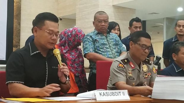 Polisi: Tersangka Penipu Putri Lolowah Ibu dan Anak