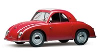 Champion (1948-1954). Pabrikan otomotif asal Jerman yang gugur dalam persaingan ialah Champion. Mobil pertama Champion disapa 250, dengan mengklaim menjadi kendaraan murah, dengan menggendong mesin supercharged single-silinder 200cc. Foto: Pool (Autocar)