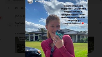 Eve Jobs menjadi salah satu orang pertama yang mengucapkan selamat atas pertunangan Jennifer dan Nayel Nassar melalui Instagram Stories. Jennifer Gates bertunangan. Bahagia untukmu Nayel Nassar. Dua orang terbaik yang kukenal. Selamat, begitu ucapannya. Foto: Instagram