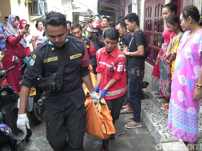 pembunuhan di surabaya