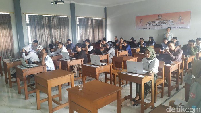 Ratusan calon anggota PPK untuk Pilkada Serentak 2020 di Cianjur mengikuti seleksi