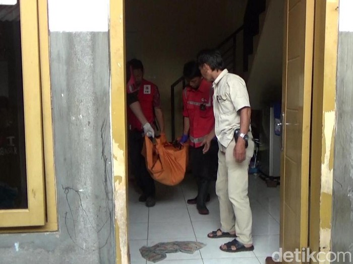 pembunuhan di surabaya