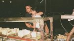 Potret Romantis Awkarin dan Sabian Tama Saat Makan Bareng