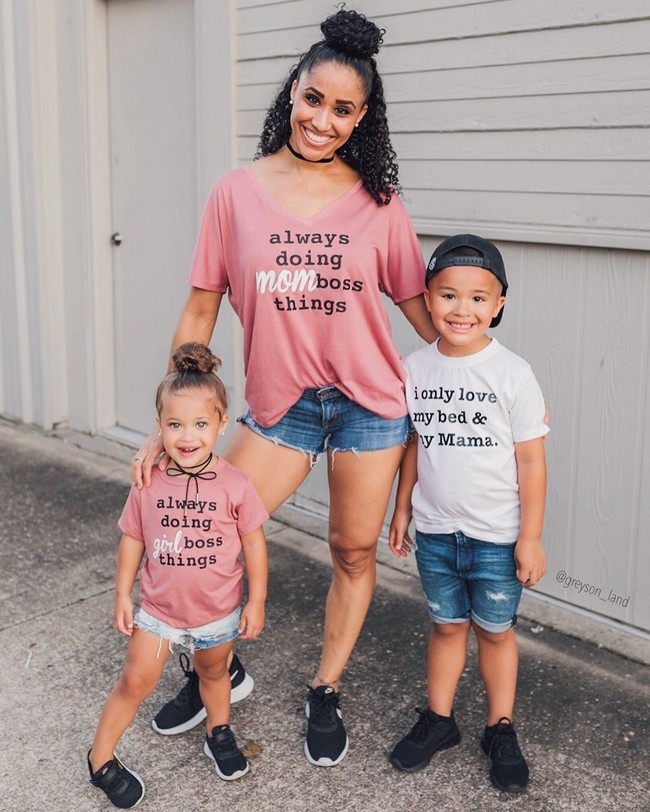 Teman dekat dan keluarga juga mengatakan jika mereka mirip meski Akeisha tidak berpikir demikian. Walaupun aku tidak melihat kemiripannya aku benar-benar menganggapnya sebuah pujian besar karena dia sangat cantik, Foto: Instagram @greyson_land