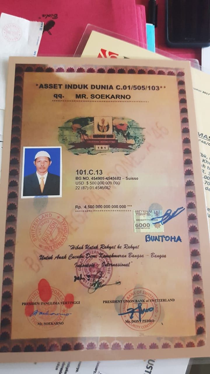 DOK. Polres Kutai Timur/ dokumen aset di Bank Swiss yang diklaim kaki tangan King of The King di Kutai Timur Kaltim