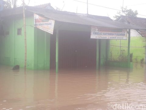 Ratusan Rumah di Cilegon Terendam Banjir hingga Satu Meter