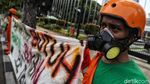 Walhi Demo Kantor Anies Gara-gara Revitalisasi Monas