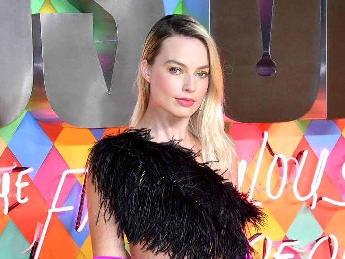 LONDON, ENGLAND - JANUARY 29:  Margot Robbie attends the Birds of Prey: And the Fantabulous Emancipation Of One Harley Quinn World Premiere at the BFI IMAX on January 29, 2020 in London, England. (Photo by Gareth Cattermole/Getty Images)