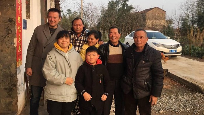 Turis Terjebak di Wuhan