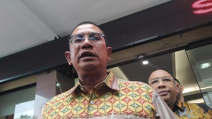Fachmi Bachdim, pengacara nikita Mirzani