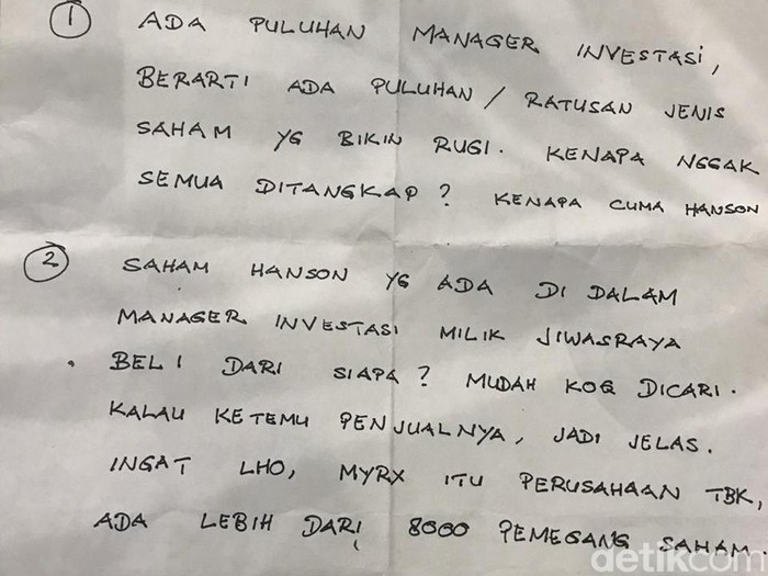 Surat yang ditunjukkan tersangka kasus dugaan korupsi kasus dugaan korupsi PT Jiwasraya, Benny Tjokrosaputro.