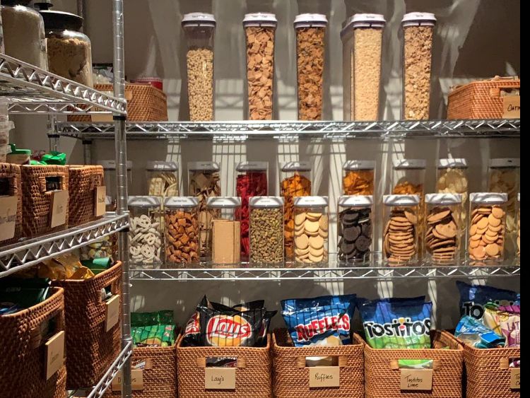 Lihat Nih 10 Dapur Seleb Hollywood yang Cantik dan Rapi