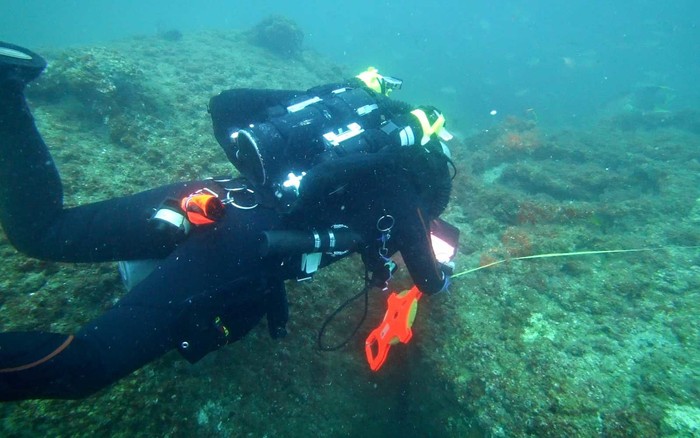 Michael C Barnette on the wreck of the SS Cotopaxi searching for clues.