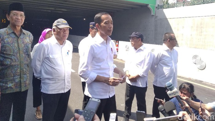 Presiden Jokowi di Underpass Yogyakarta International Airport (YIA), Kulon Progo, Jumat (31/1/2020).