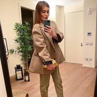 Paulina Piatek bekerja sebagai pengacara. Wanita lulusan Universitas of Wroclaw, Polandia itu juga memiliki passion di dunia fashion. Foto: Dok. Instagram @paulynaaa_a