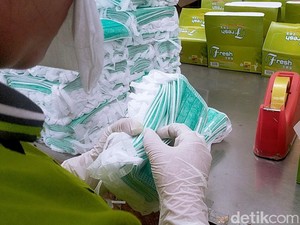 WHO Sebut Permintaan Masker di Seluruh Dunia Meningkat 100 Kali Lipat