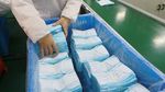 Corona Bikin Masker di China Laris Manis