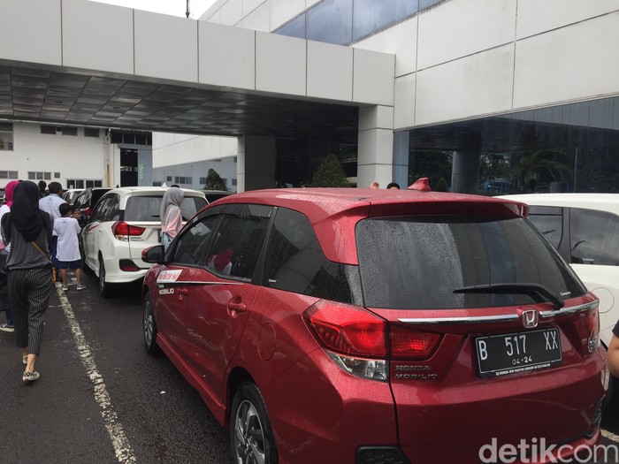 Uji Irit Honda Mobilio di Jakarta, Sabtu (1/2/2020).