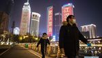 Gedung hingga Jembatan di Wuhan Bersuara Lawan Virus Corona