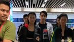 Beda Fashion Show di Gerbong MRT dan LRT Jakarta