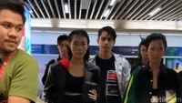 Komentar netizen terhadap acara tersebut pun beragam. Misalnya akun @saputri_dewi1 yang melontarkan sindiran. Tapi, ada juga yang membela. Foto: Rengga Sancaya