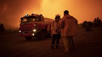Kebakaran akan mengancam wilayah selatan Canberra dan desa terdekat di Tharwa.
