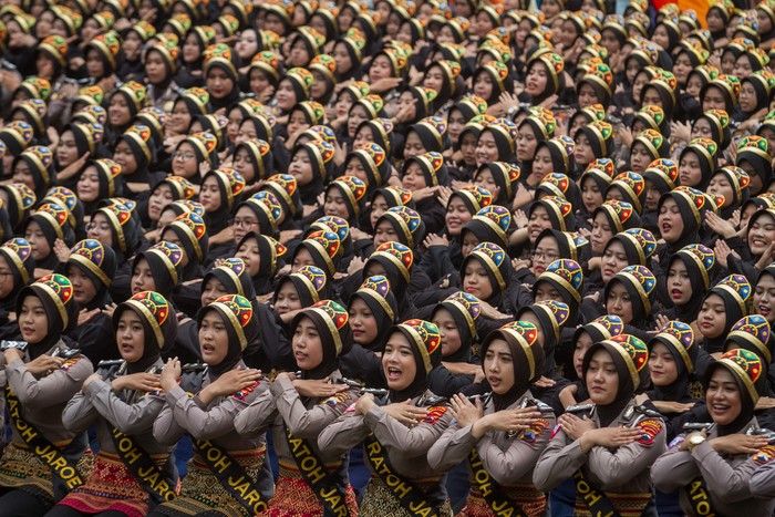 Keren Begini Aksi Tari Ratoh Jaroe Massal Di Solo Keren Begini Aksi Tari Ratoh Jaroe Massal Di Solo