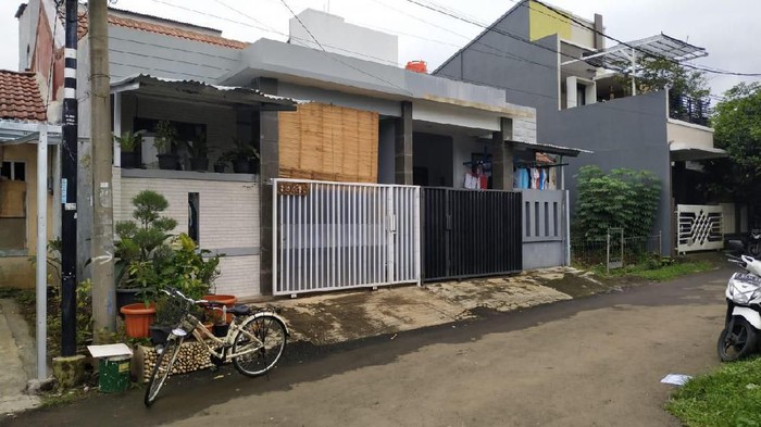 Rumah netizen penghina Risma