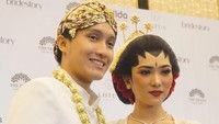 Meski cemburu dengan pernikahan Isyana dan Rayhan, netizen tetap menyampaikan ungkapan bahagianya. (Foto: Pingkan Anggraini)